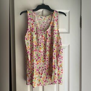 Brand new Small Summer Floral Pulse Boutique tank top!